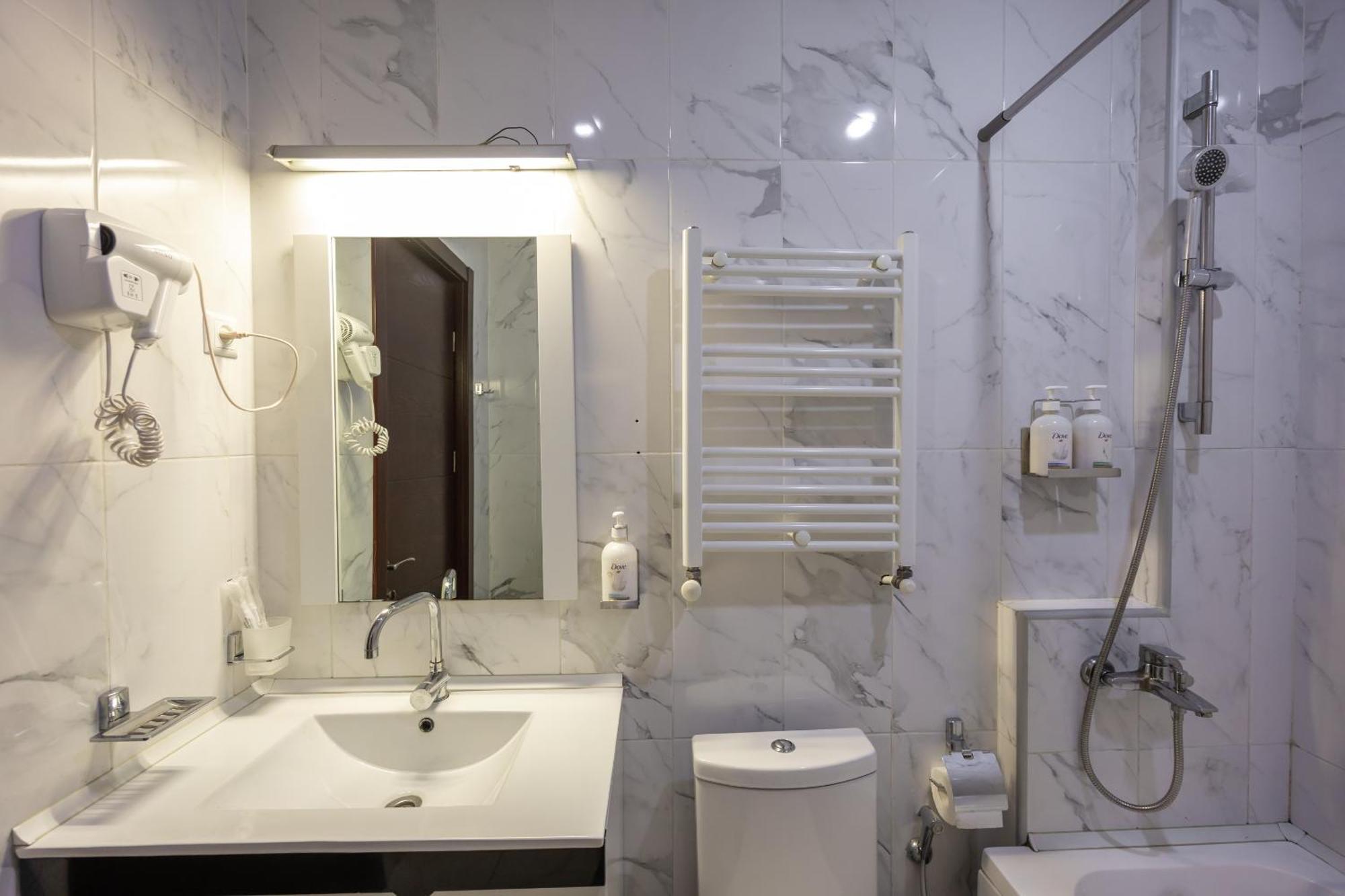 Sololaki Inn Tbilisi Luaran gambar